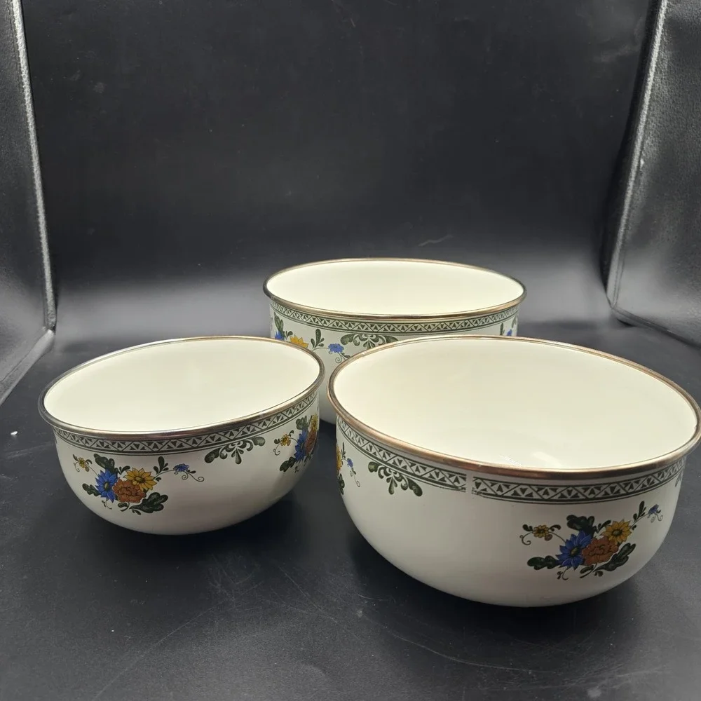 Vintage Enamel 3 Piece Flower Floral Nesting Bowl Set Metal Rim Grandmacore
